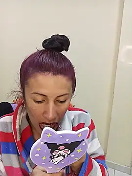 karinnahotdirty online show from November 2025 09:59:01 PM