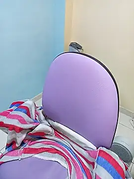 karinnahotdirty online show from December 2025 08:47:02 PM