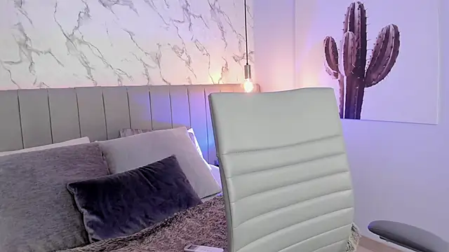 Karlla Brown online show from January 2026 01:06:02 PM