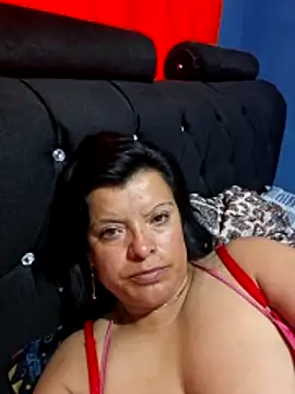 Hanna Kieran online show from November 2025 10:59:01 AM