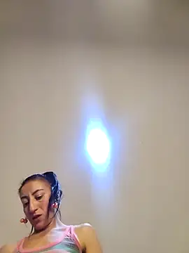 Oriana111 online show from March 2026 03:11:02 AM