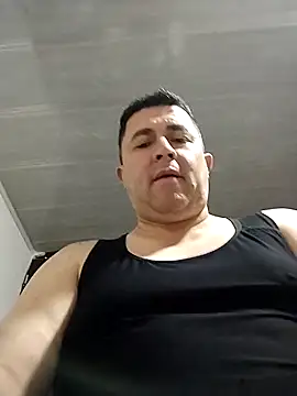 BigCristh79 online show from February 2026 01:51:02 PM