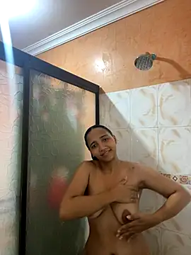 effie castroo online show from September 2025 08:42:02 PM