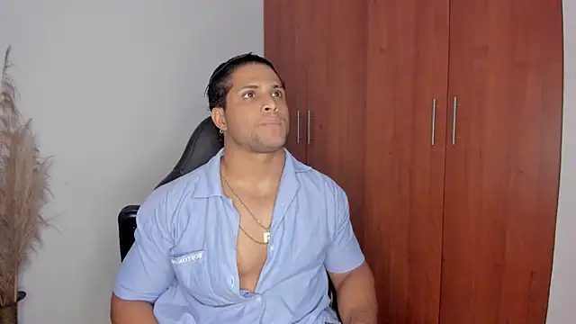 Evansdark1 online show from March 2026 11:26:02 PM