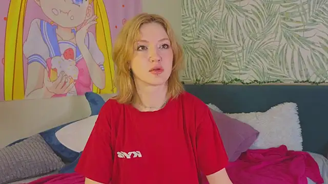 Snapshot of Alice_Pops chatting on October 2025 11:30:01 AM Alice Pops online show from October 2025 11:30:01 AM