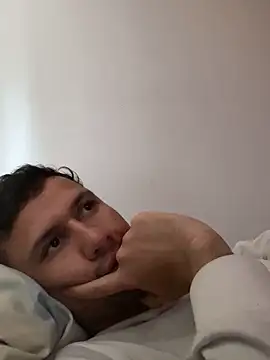 Michaell Spinelly online show from March 2026 03:59:01 PM