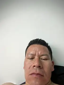 Manu0586 online show from March 2026 04:40:01 AM