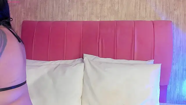 Kendra kobein online show from December 2025 08:58:01 PM