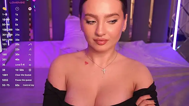 OceanEyessss  online show from April 2026 08:21:01 PM