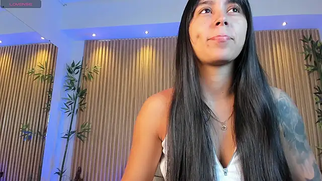 Snapshot of freyja_sweet_ chatting on October 2025 11:31:01 AM freyja sweet  online show from October 2025 11:31:01 AM