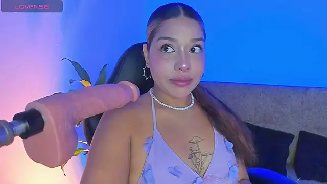 giselle upp online show from April 2026 10:54:02 PM