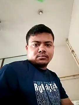 Snapshot of CatchingBouquet chatting on September 2025 03:19:02 AM CatchingBouquet online show from September 2025 03:19:02 AM