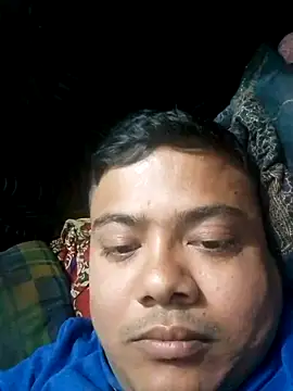 Snapshot of CatchingBouquet chatting on November 2025 02:39:02 PM CatchingBouquet online show from November 2025 02:39:02 PM