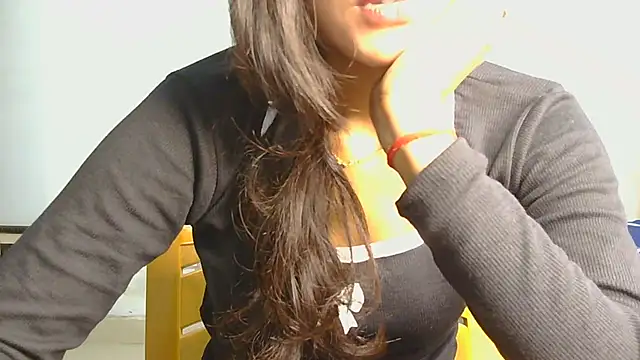 Aarti misty71 online show from March 2026 08:48:01 AM