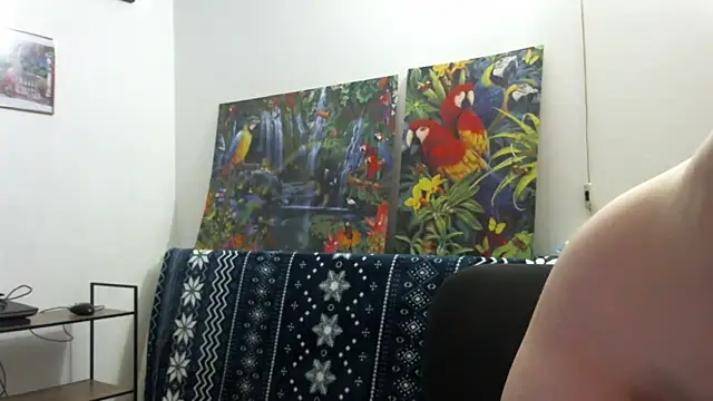 Snapshot of sweetdolly20 chatting on October 2025 06:16:02 AM sweetdolly20 online show from October 2025 06:16:02 AM