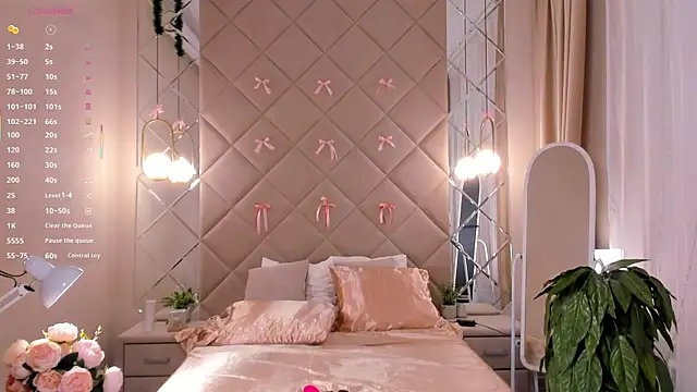 Nelly Kimm online show from March 2026 01:09:01 AM