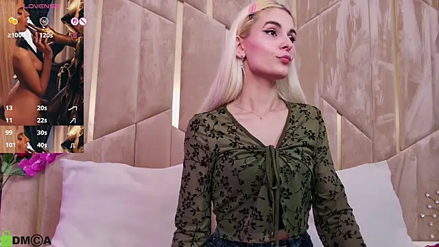 SelenaDaze online show from April 2026 10:36:01 AM