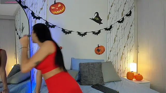 MissVioleet  online show from October 2025 05:34:02 PM