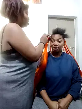 Snapshot of ShySexyBaddiexx chatting on November 2025 08:14:02 AM ShySexyBaddiexx online show from November 2025 08:14:02 AM