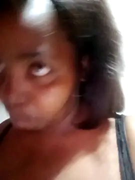 Snapshot of ShySexyBaddiexx chatting on December 2025 08:14:01 PM ShySexyBaddiexx online show from December 2025 08:14:01 PM