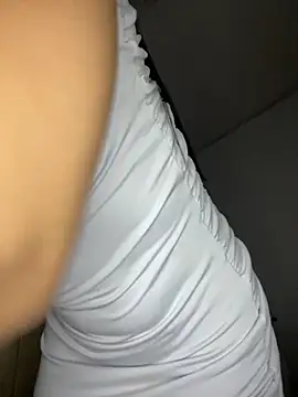 oh nina online show from September 2025 10:04:02 PM