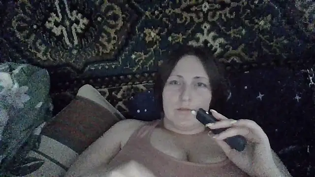 Snapshot of AllaSowinskaya chatting on September 2025 02:17:01 PM AllaSowinskaya online show from September 2025 02:17:01 PM