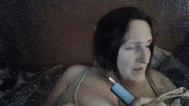 Snapshot of AllaSowinskaya chatting on September 2025 03:37:01 PM AllaSowinskaya online show from September 2025 03:37:01 PM