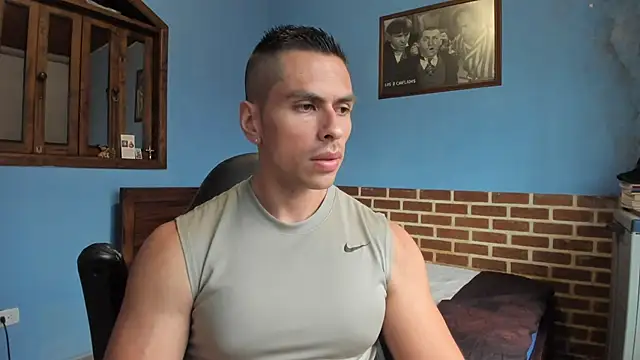 Snapshot of justinkarter chatting on November 2025 05:55:02 PM justinkarter online show from November 2025 05:55:02 PM