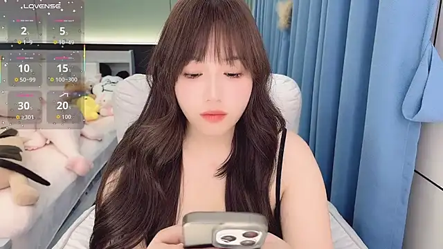 Liuyifei2005 online show from January 2026 05:27:02 PM