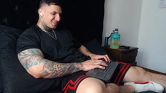 Shane Clay online show from February 2026 06:49:02 PM