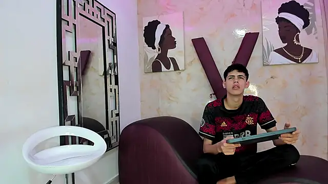 TWINKS FRIENDS online show from February 2026 01:31:02 PM