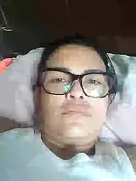 Snapshot of Oceanosexxx chatting on November 2025 02:19:02 PM Oceanosexxx online show from November 2025 02:19:02 PM