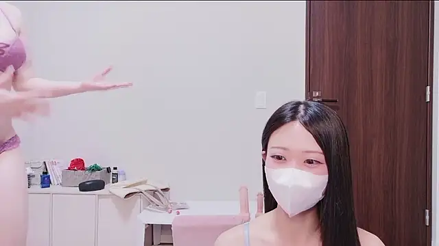 OSUSHI-CHAN online show from March 2026 07:53:01 PM