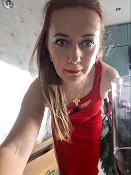 Isabe1 online show from December 2025 09:32:02 PM