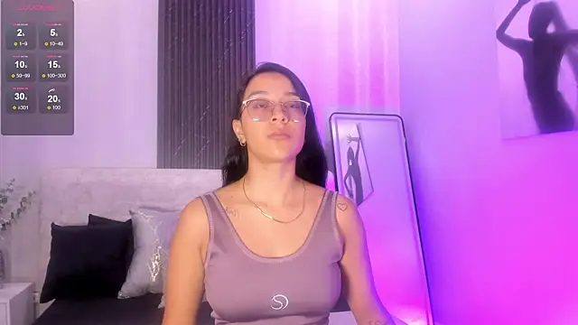 Snapshot of zoe_martins_ chatting on July 2026 05:30:02 PM zoe martins online show from July 2026 05:30:02 PM