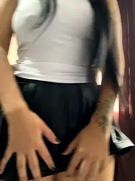 Snapshot of jujuarantes__2025 chatting on December 2025 01:39:01 PM jujuarantes 2025 online show from December 2025 01:39:01 PM