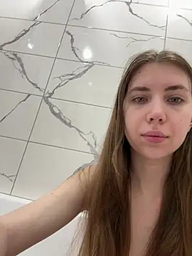 EvaAkins online show from February 2026 02:18:01 PM