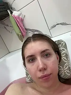 EvaAkins online show from March 2026 04:56:01 PM