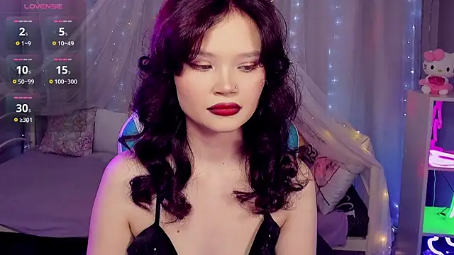 EmilyChaves online show from April 2026 08:57:02 AM