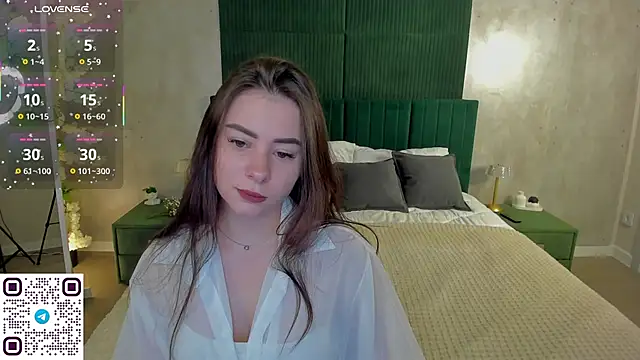 ErinRose  online show from October 2025 01:23:01 AM