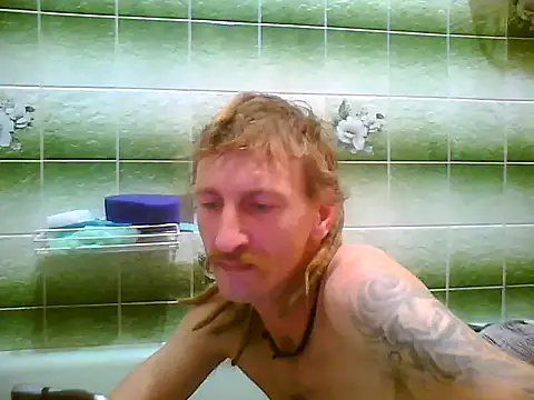 Snapshot of KokosMartin chatting on September 2025 07:41:02 PM KokosMartin online show from September 2025 07:41:02 PM