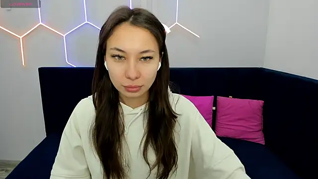 Snapshot of Kat__cat chatting on April 2026 12:21:02 AM Kat cat online show from April 2026 12:21:02 AM