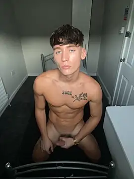 Snapshot of naughtyboy0124 chatting on October 2025 04:20:02 PM naughtyboy0124 online show from October 2025 04:20:02 PM