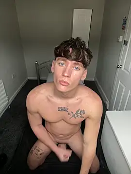 Snapshot of naughtyboy0124 chatting on February 2026 11:42:01 AM naughtyboy0124 online show from February 2026 11:42:01 AM