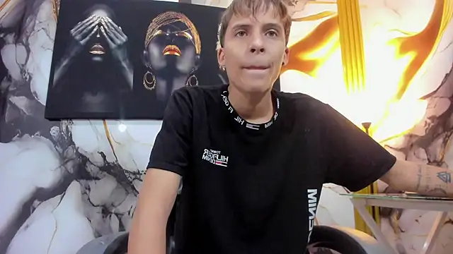mono blonde online show from July 2026 12:32:02 PM