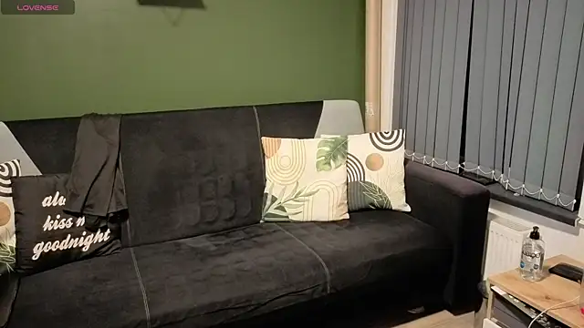 Eveline Beauty Kitty online show from November 2025 05:46:02 PM