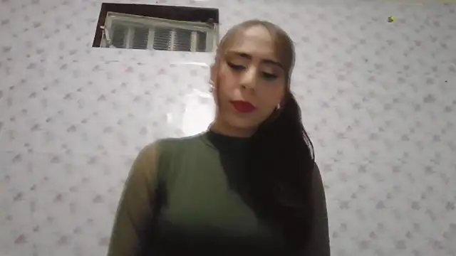 Roselingalvis13 online show from February 2026 02:40:01 AM