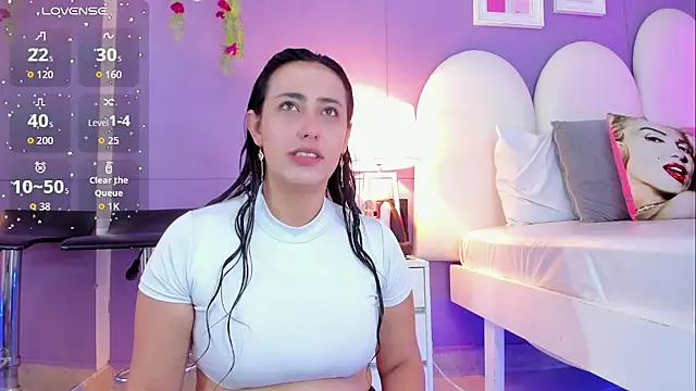 Snapshot of my_aleja_ chatting on November 2025 02:50:01 PM my aleja online show from November 2025 02:50:01 PM