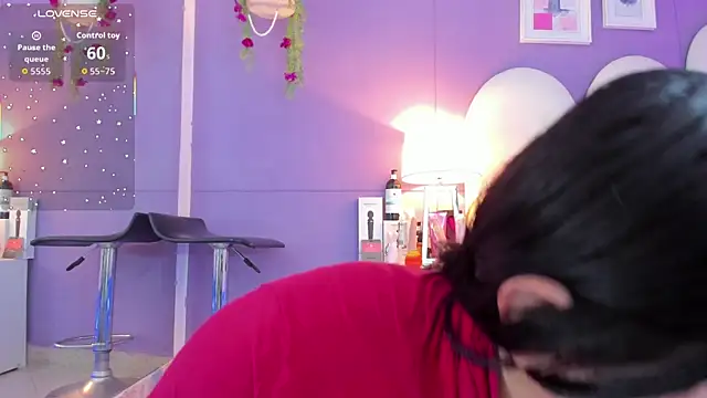 Snapshot of my_aleja_ chatting on November 2025 02:44:01 PM my aleja online show from November 2025 02:44:01 PM