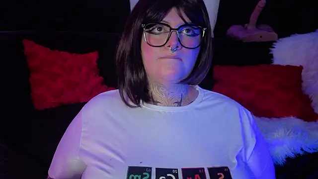 Mariana velezz online show from February 2026 12:03:01 PM